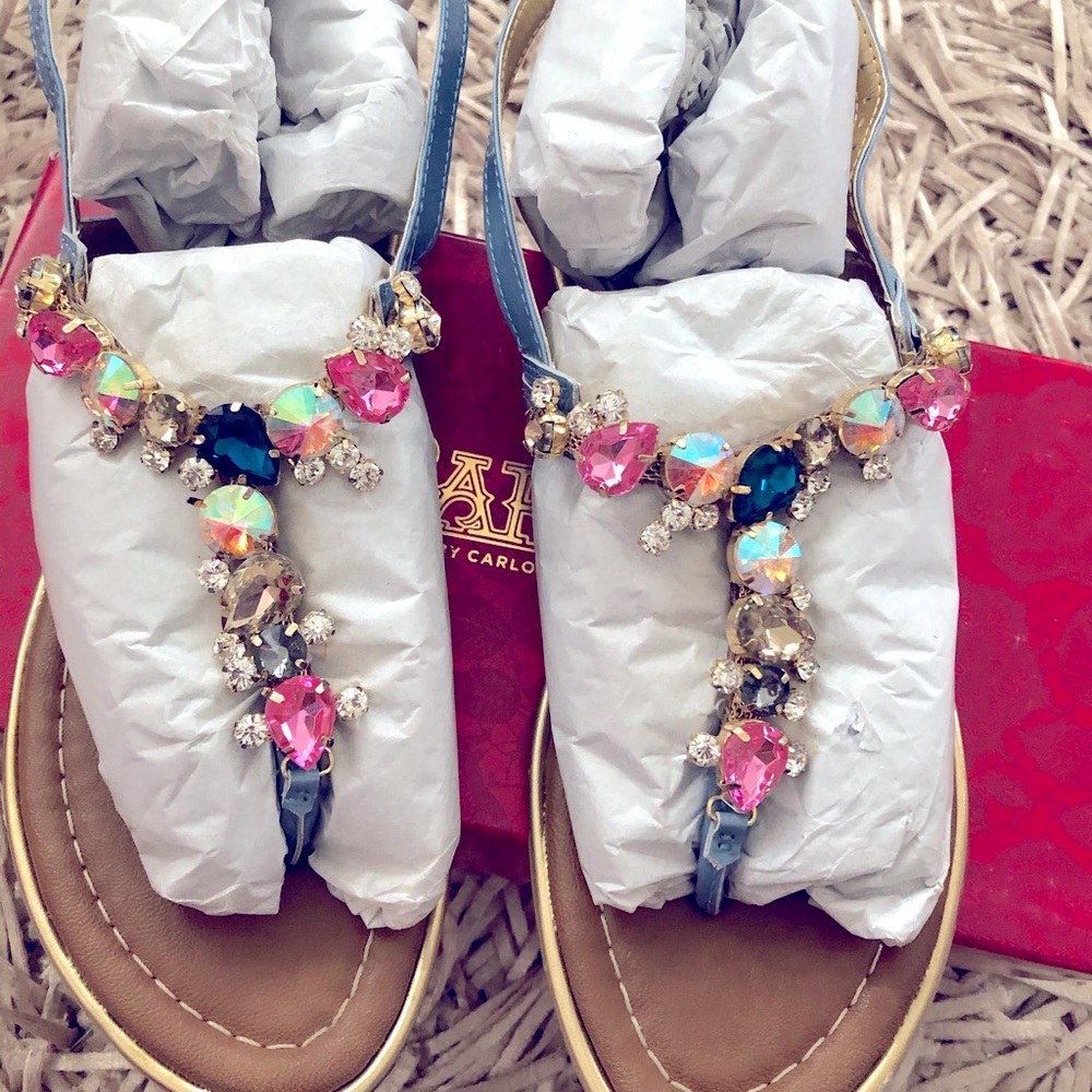 Sandals with beautiful rhinestones!